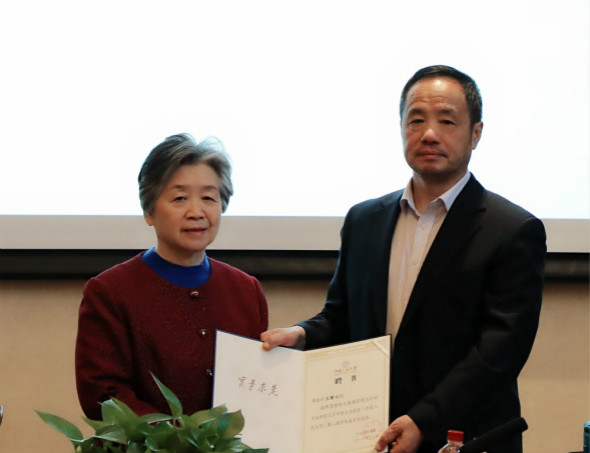 a8bccbdc6a8149dba2fce50a8d4b58b8.jpg 实验室聘书222_meitu_2.jpg