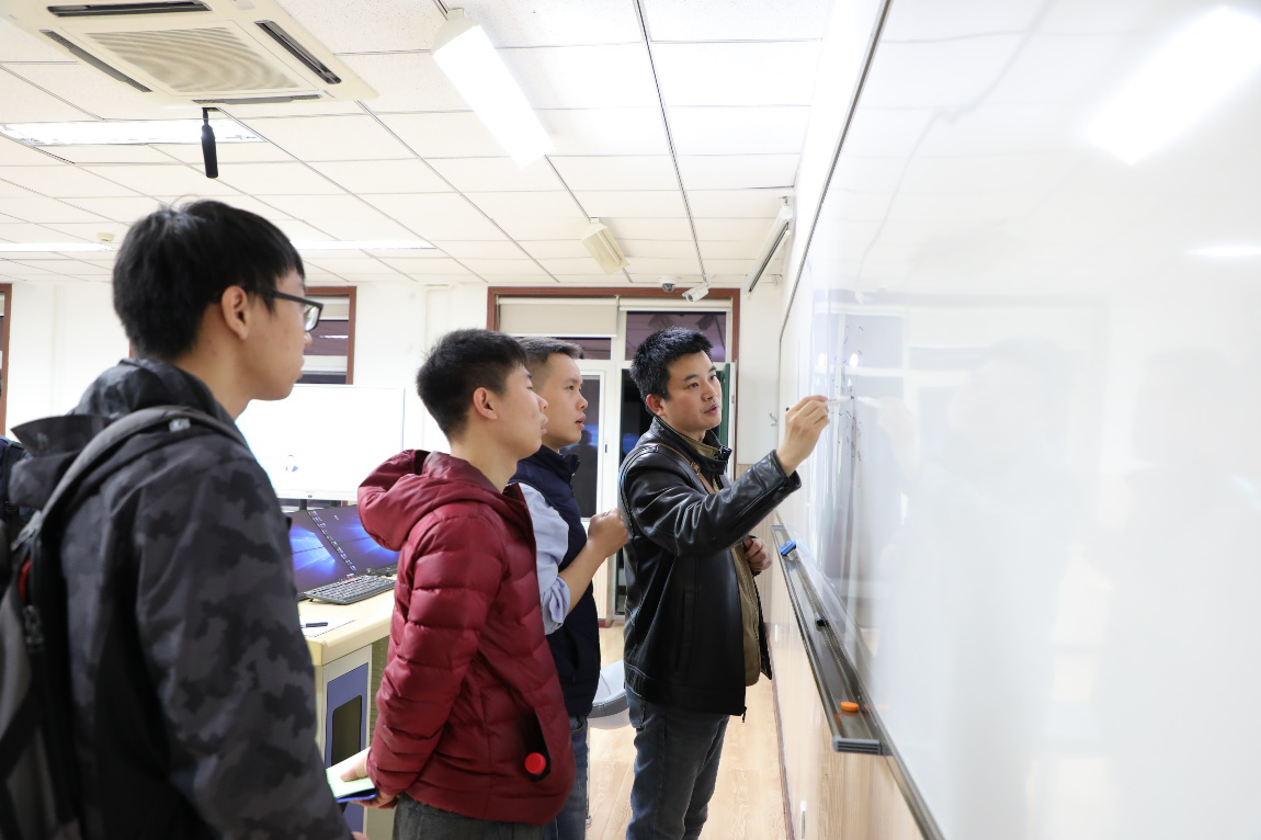 ff695dfcf07f41da8c367c9cb95e200a.png 青年说第4期2.png